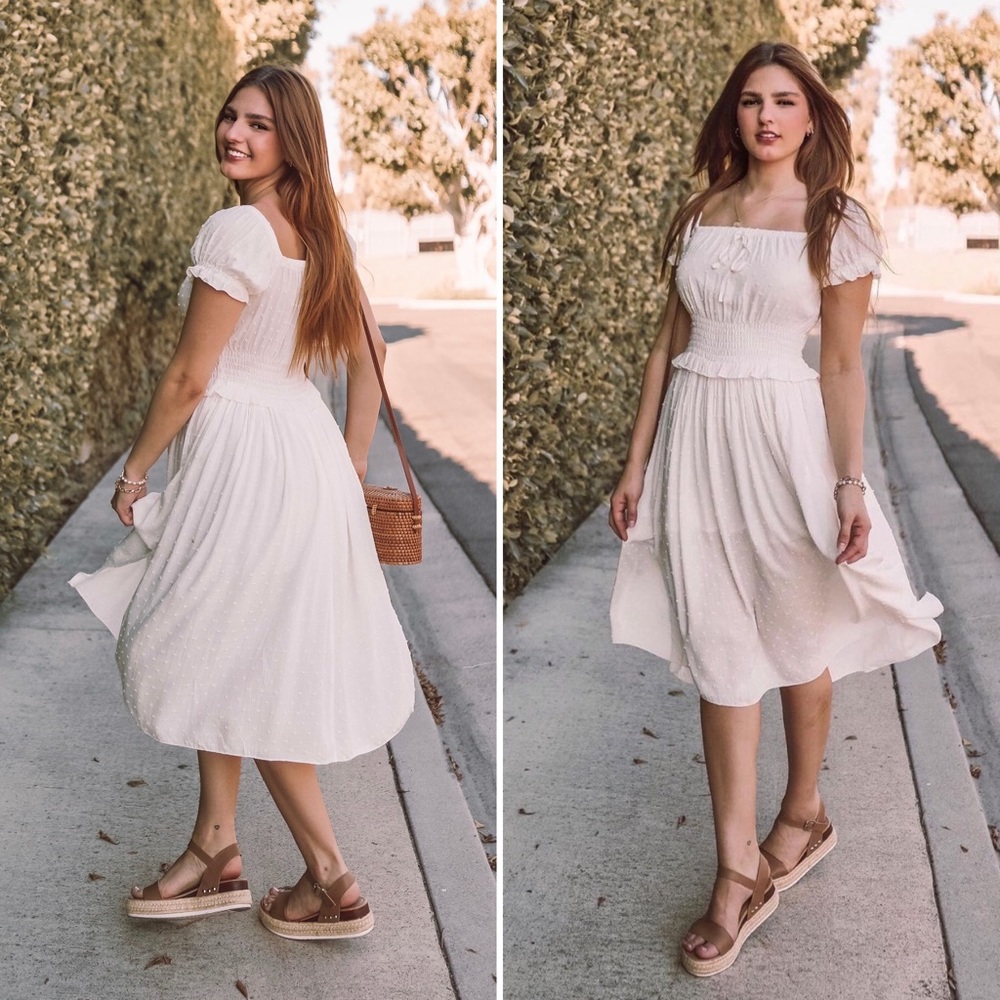 NEW ARRIVAL🕊 The Clara Off Shoulder Midi Dress - Picture 2 of 4